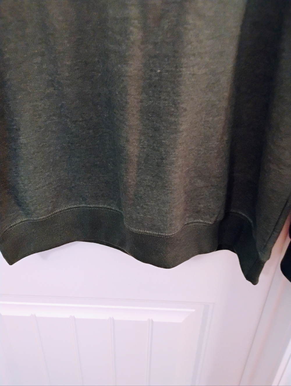 Mountain Ridge Sweatshirt - Picture 4 of 7